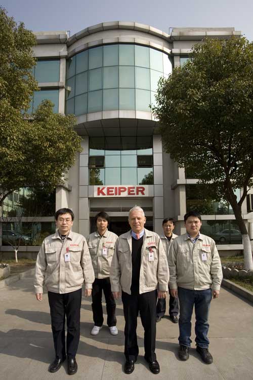 KEIPER在上海车展展示独创的车座结构和装置