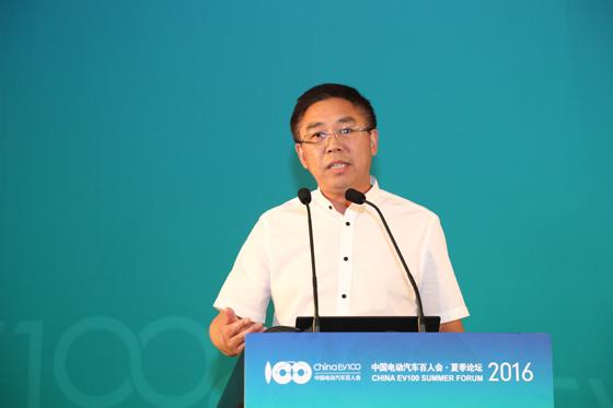 李缜：新能源汽车是中国制造业转型升级的黄金产业