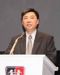 两会声音：汽车人热议产业调整振兴