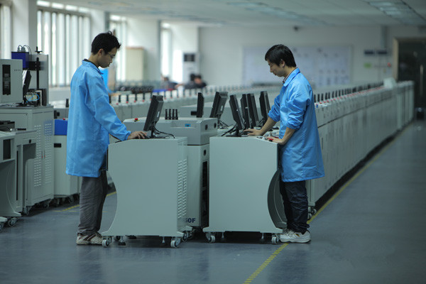 联赢激光完成宝马新能源车用动力电池激光焊接生产线