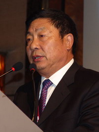 两会声音：汽车人热议产业调整振兴