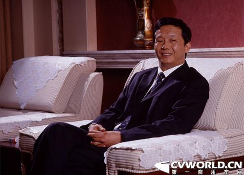 两会人大代表首提校车专用化议案